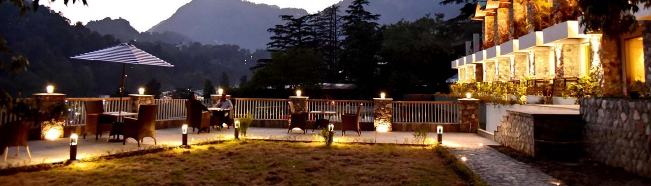 Season Hotel Найнитал Экстерьер фото