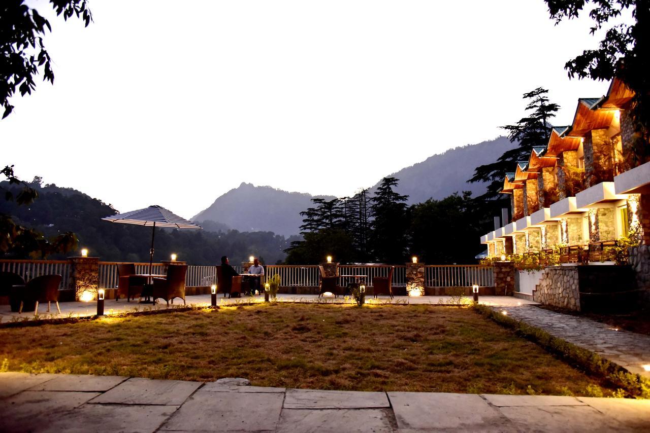 Season Hotel Найнитал Экстерьер фото